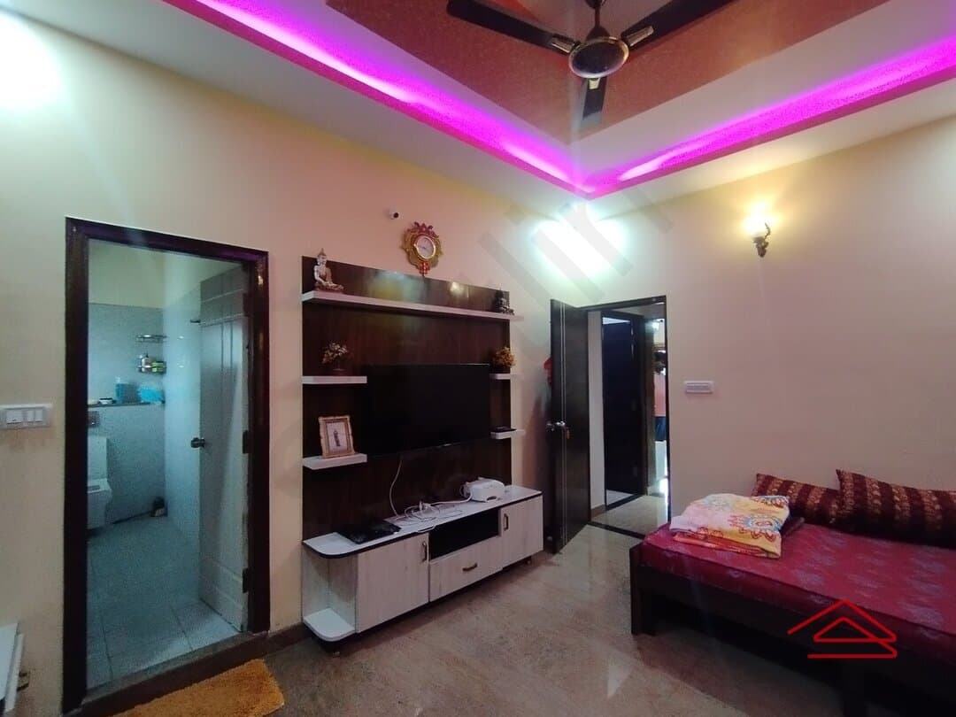 bedrooms-Hx3X.jpg