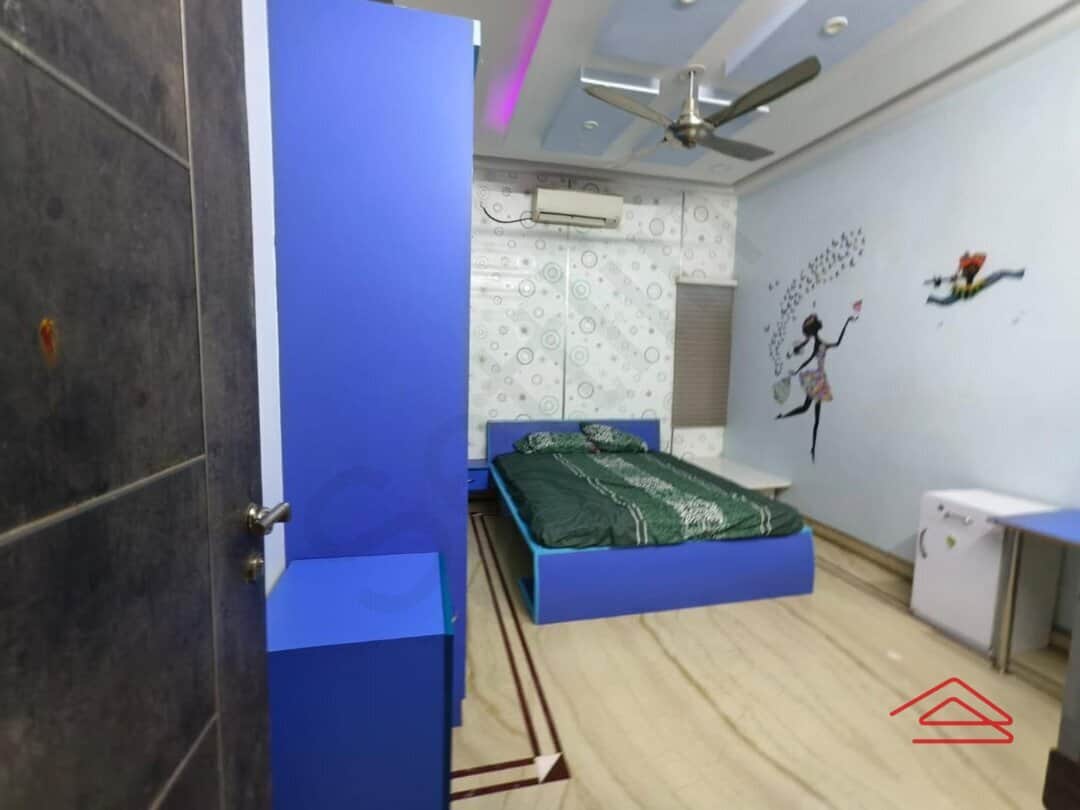 bedrooms-rENq.jpg