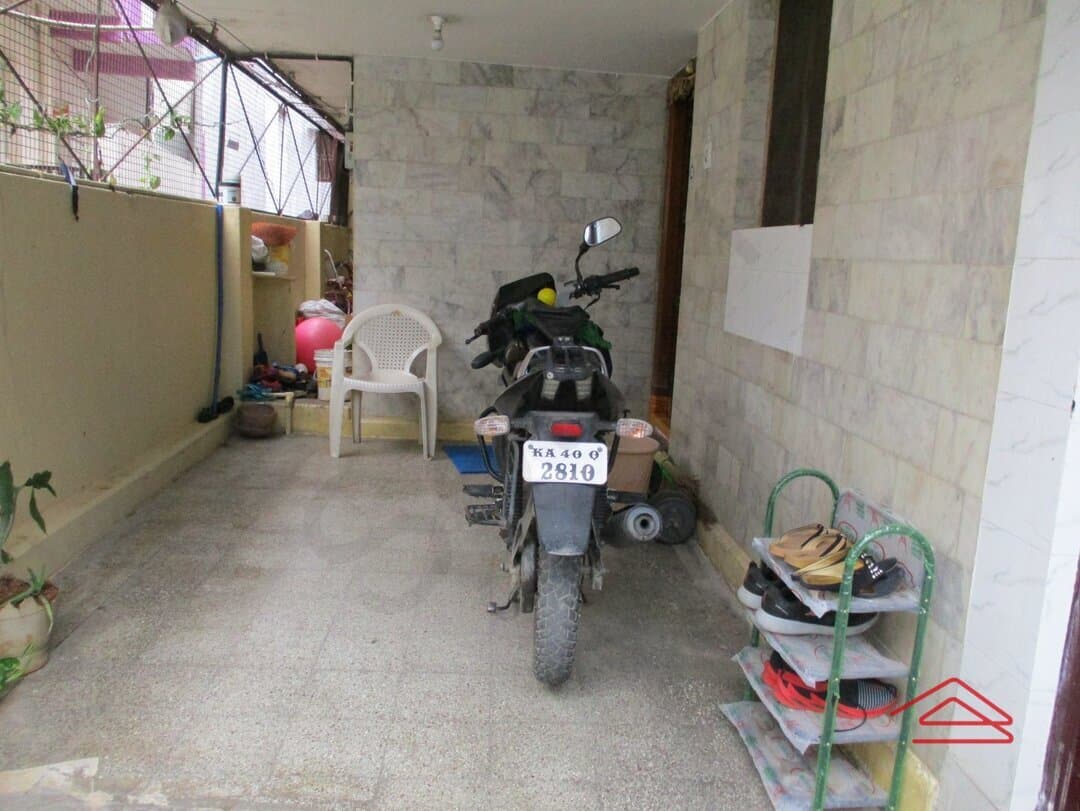 parkings-cK8x.jpg