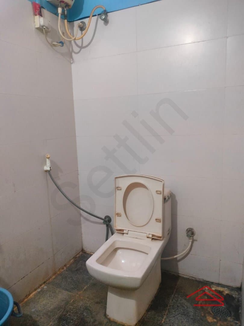 bathrooms-BAeb.jpg