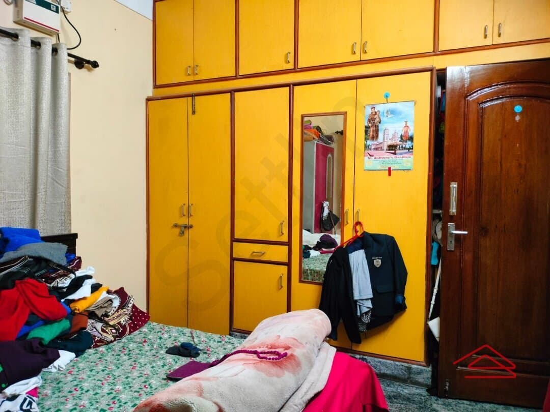 bedrooms-Rmvd.jpg