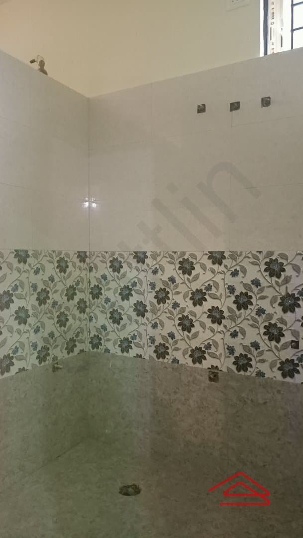 bathrooms-3rSD.jpg