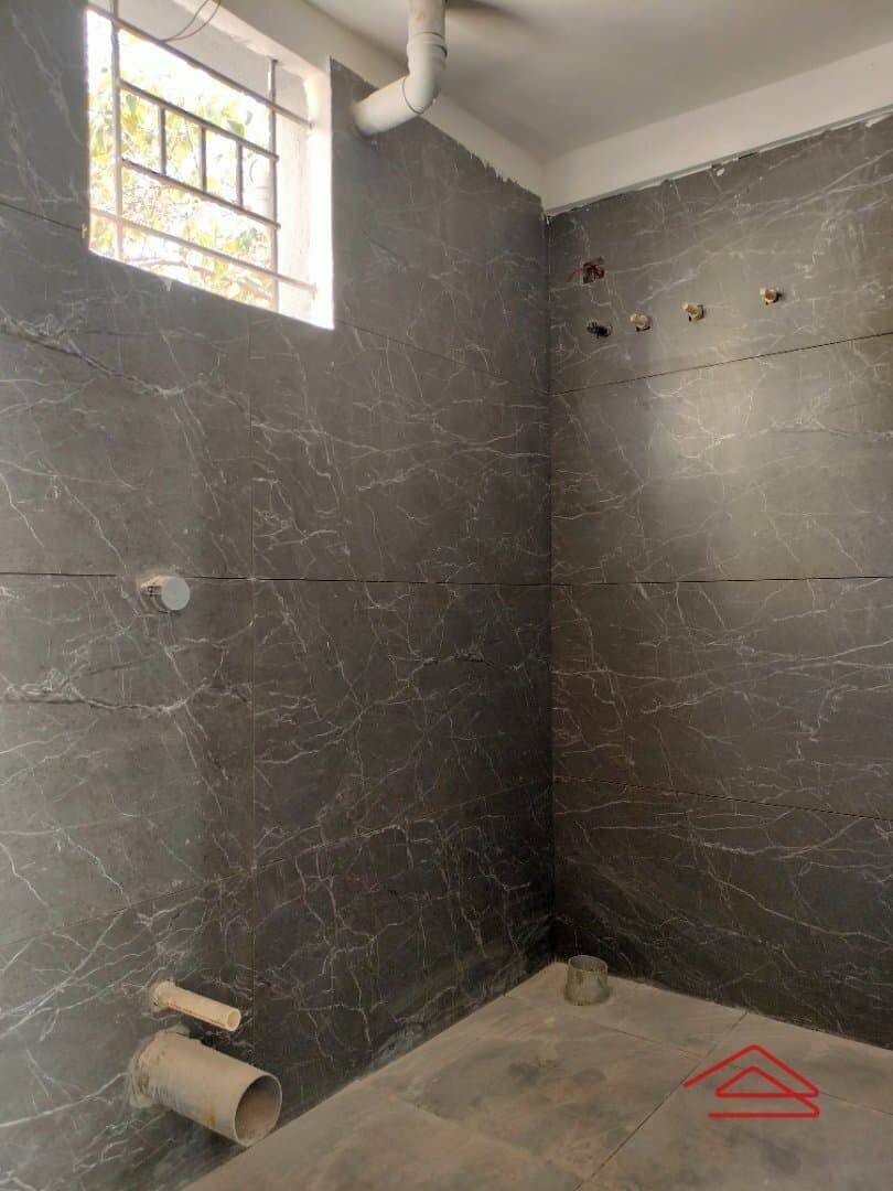bathrooms-6SiD.jpg