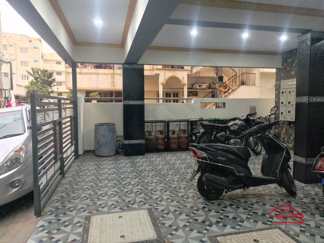 parkings-2vPL.jpg