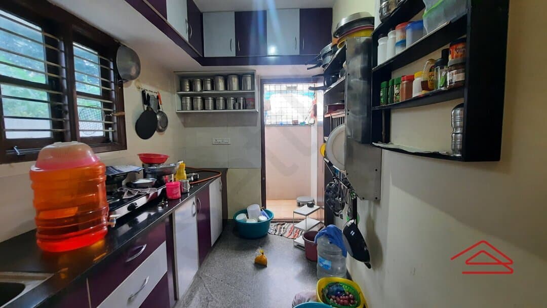 kitchens-D3Pg.jpg