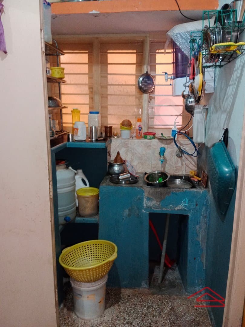 kitchens-4cbR.jpg