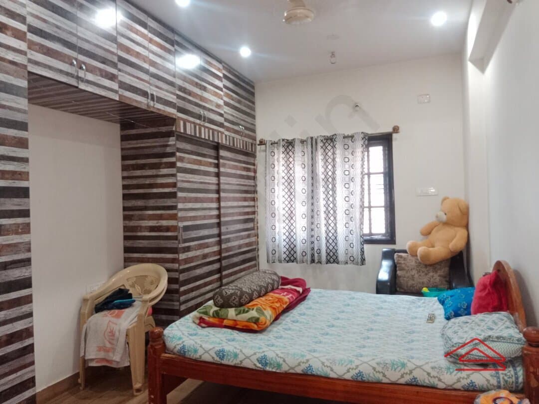 bedrooms-SpcS.jpg
