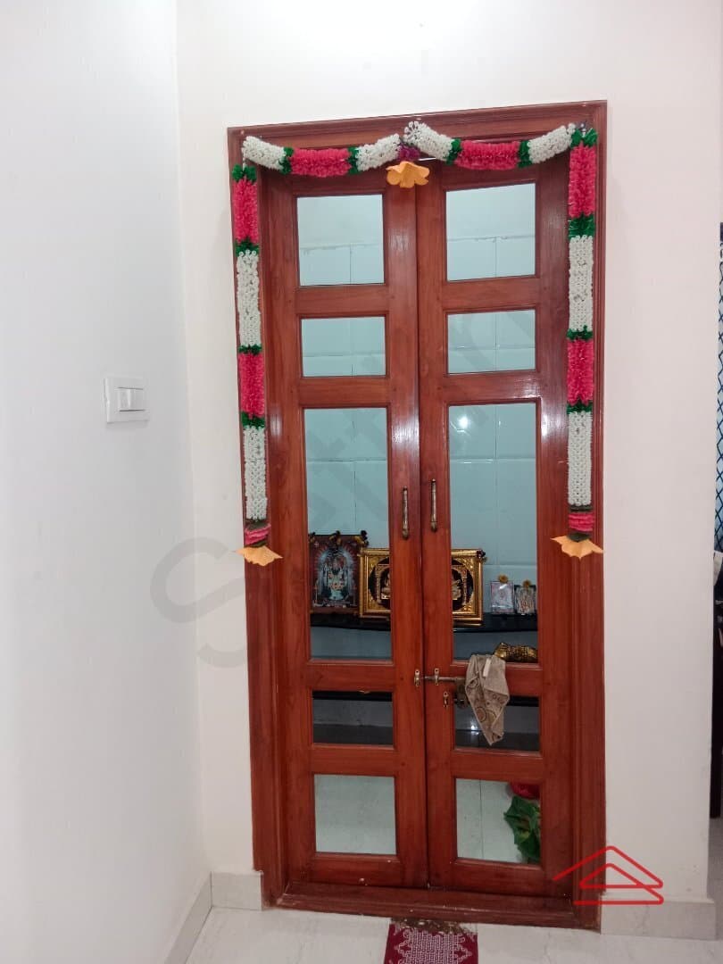 poojaRooms-65iL.jpg
