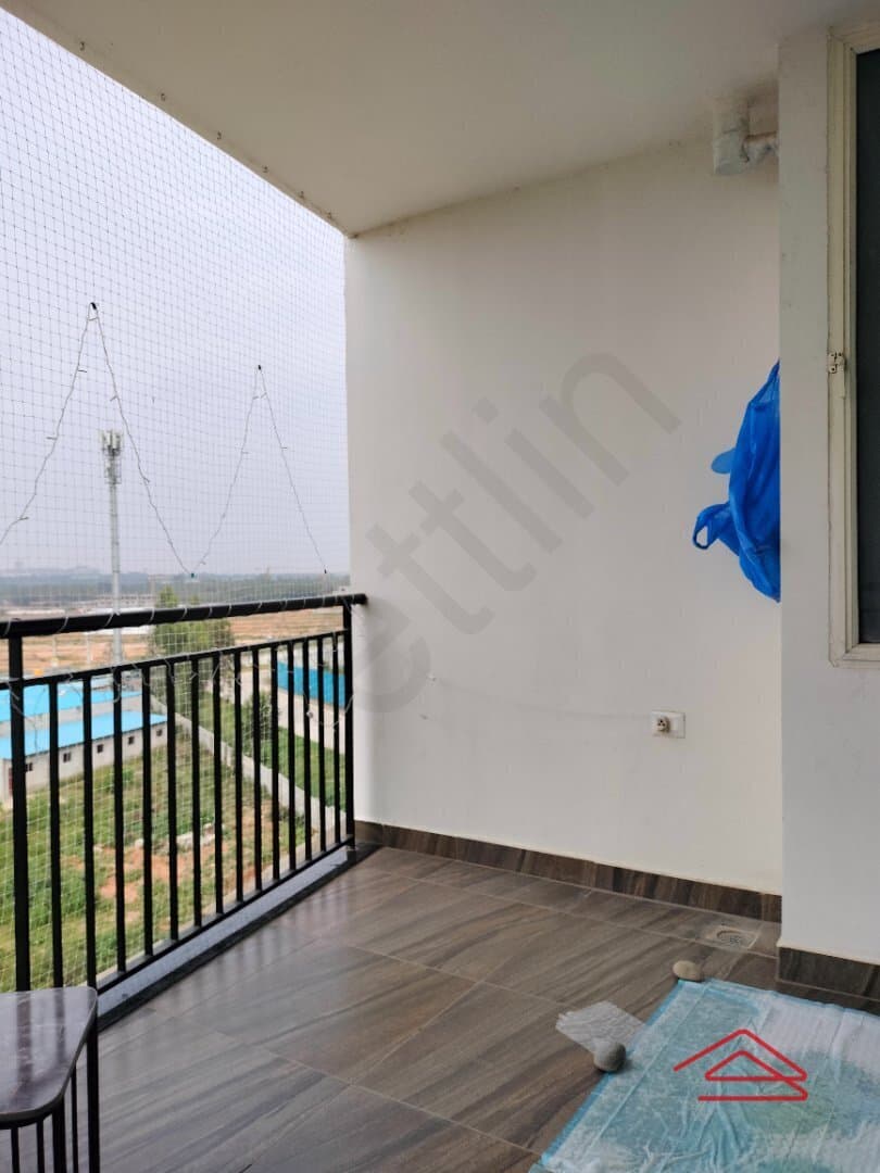 Balcony 2