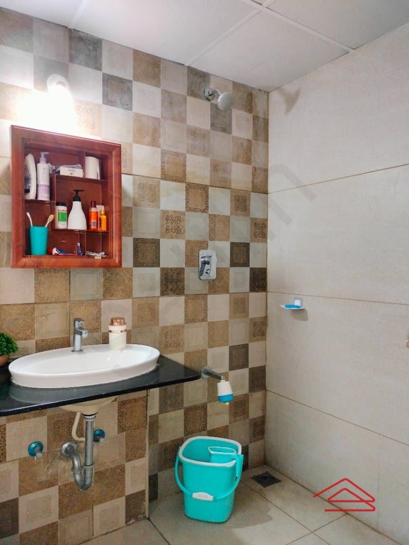 Bathroom 2