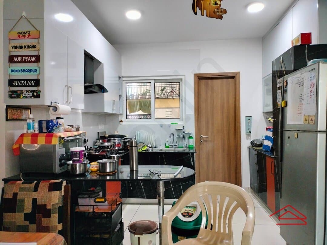Kitchen 1