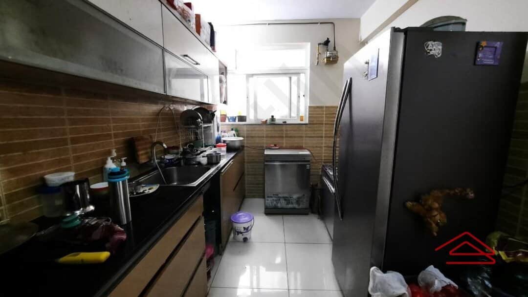 Kitchen 1