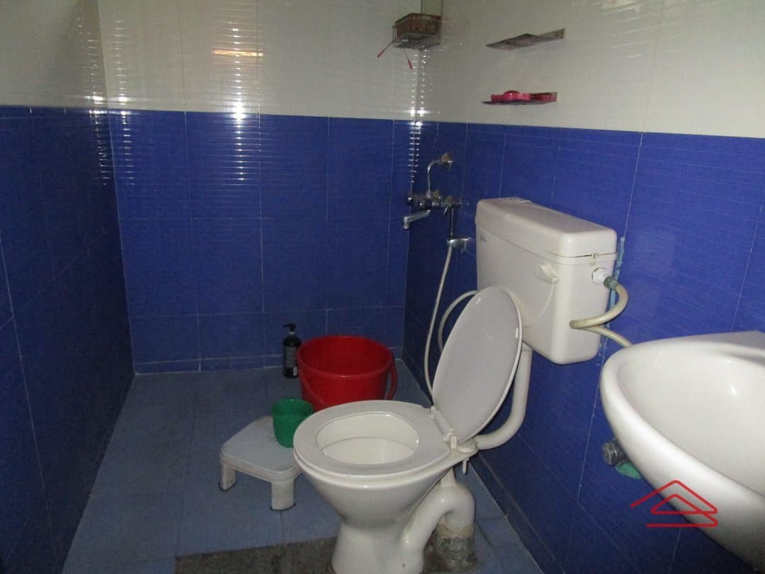 bathrooms-1584877692936.jpg
