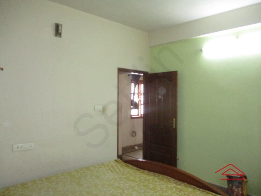 bedrooms-8BdB.jpg