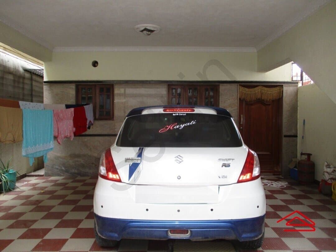 parkings-Ypfm.jpg