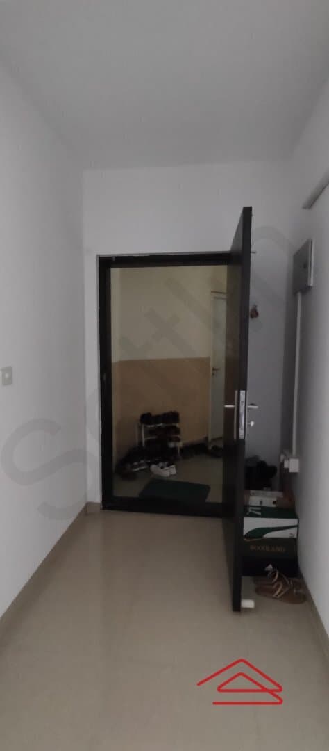 Hall 1