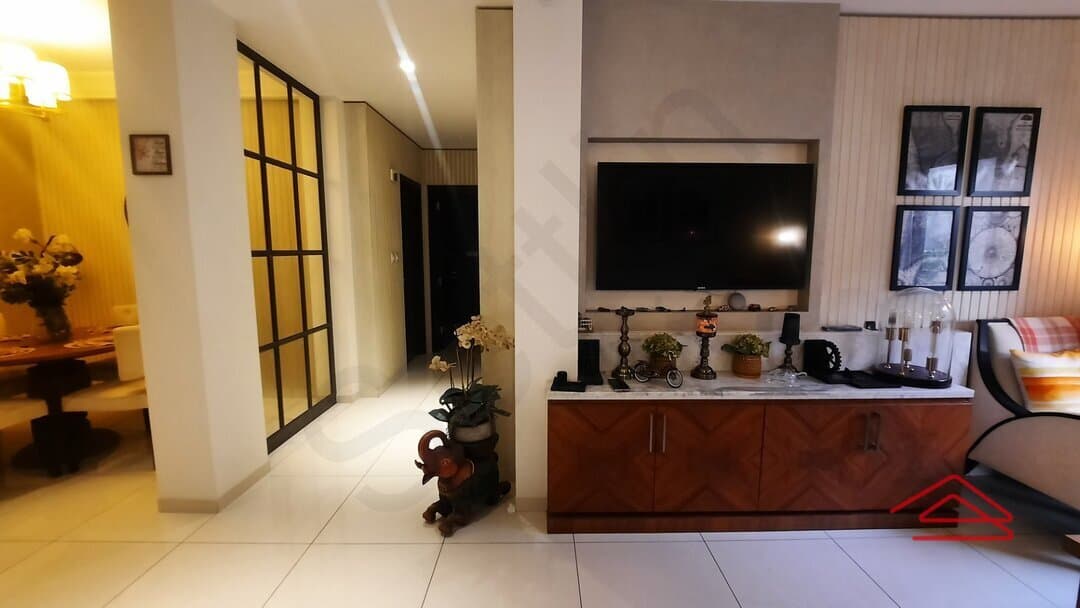 Hall 1