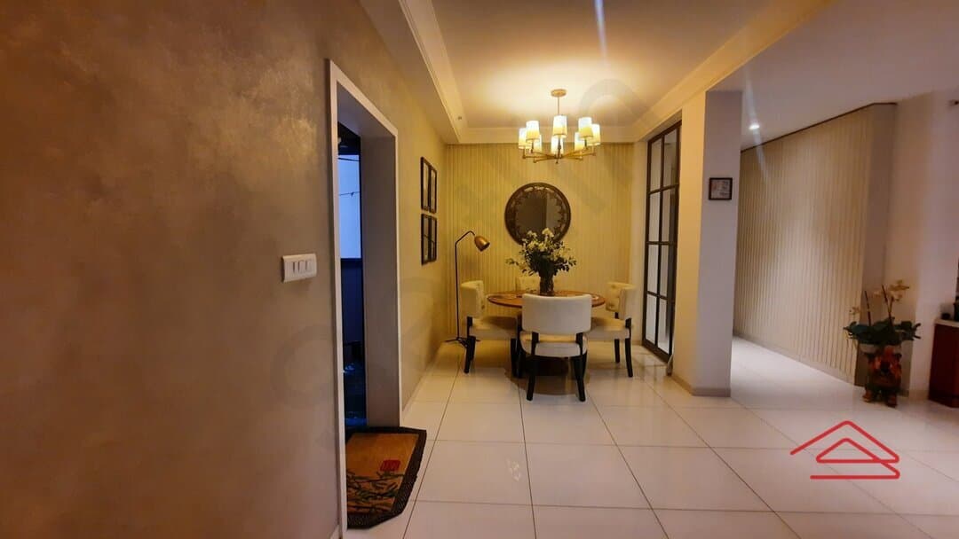 Hall 1
