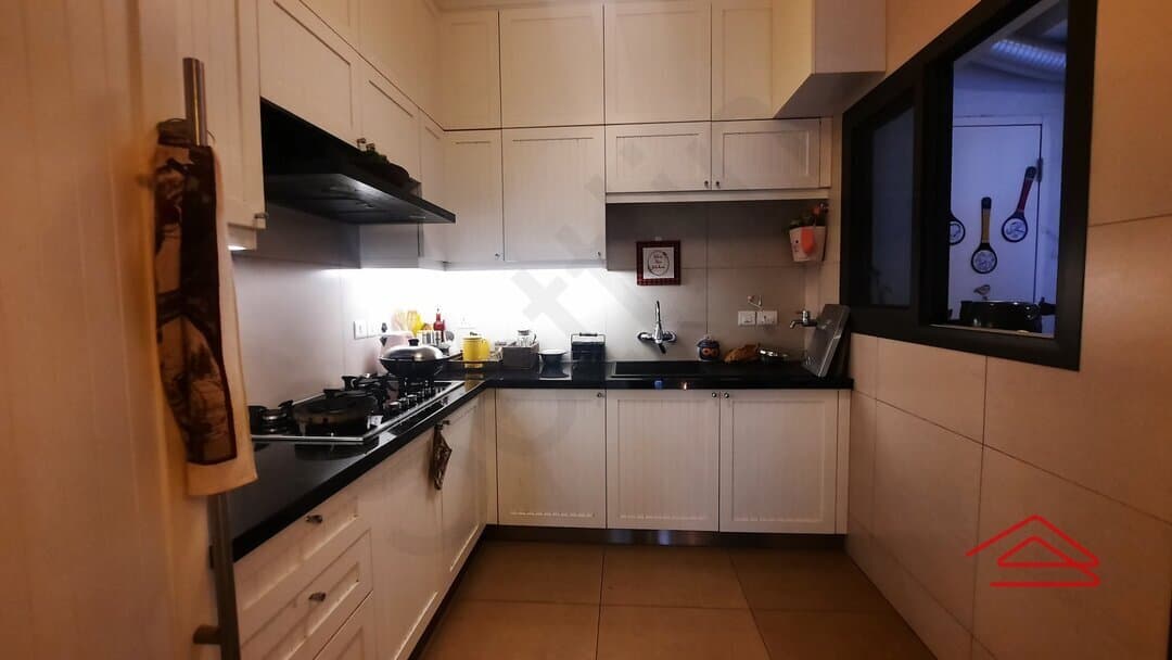 Kitchen 1