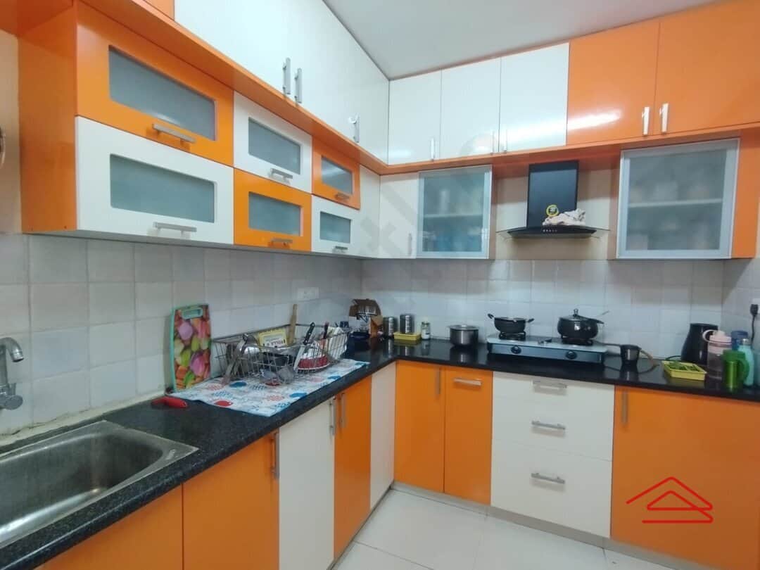 Kitchen 1