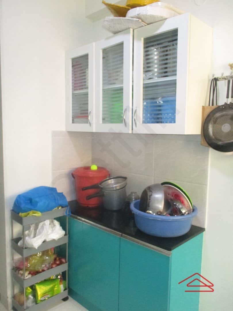 Kitchen 1