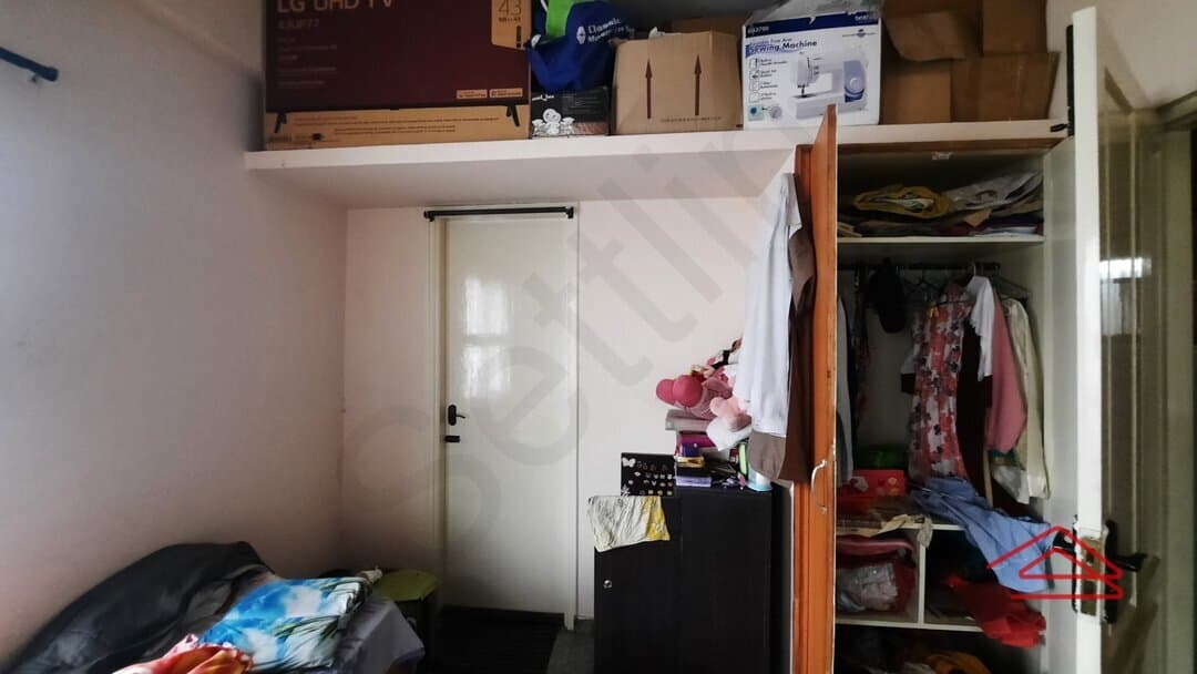 bedrooms-3Lg6.jpg