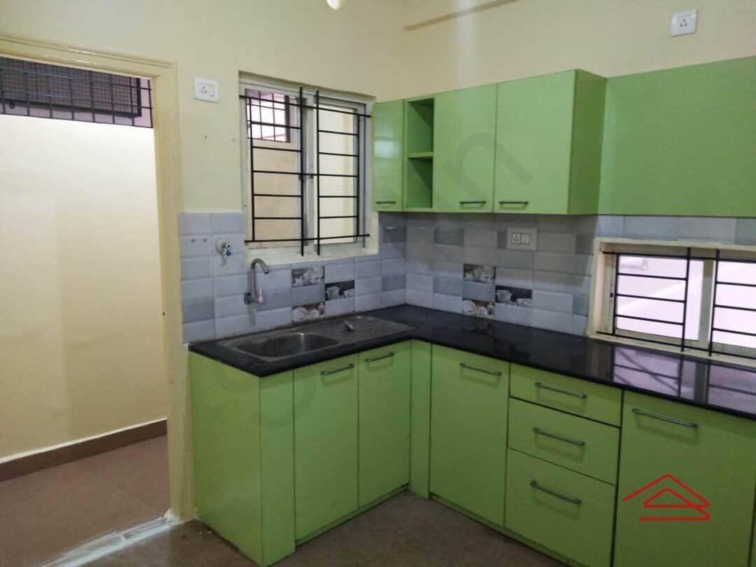 Kitchen 1