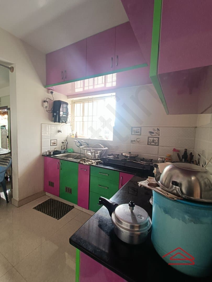 Kitchen 1