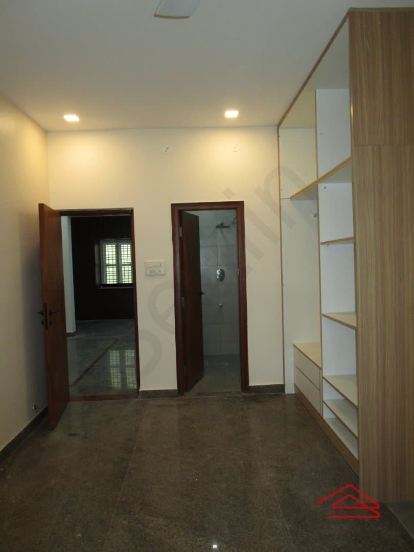 bedrooms-FS5D.jpg