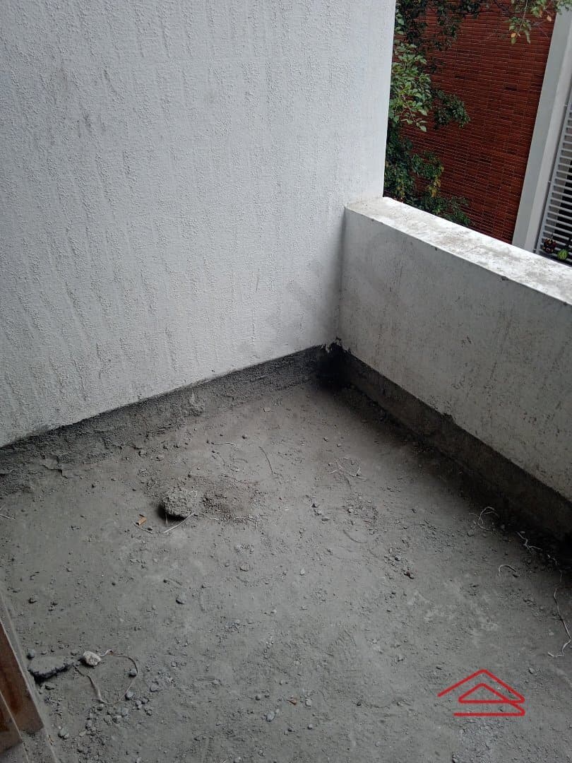Balcony 2