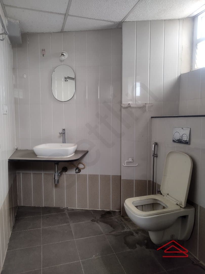 Bathroom 2