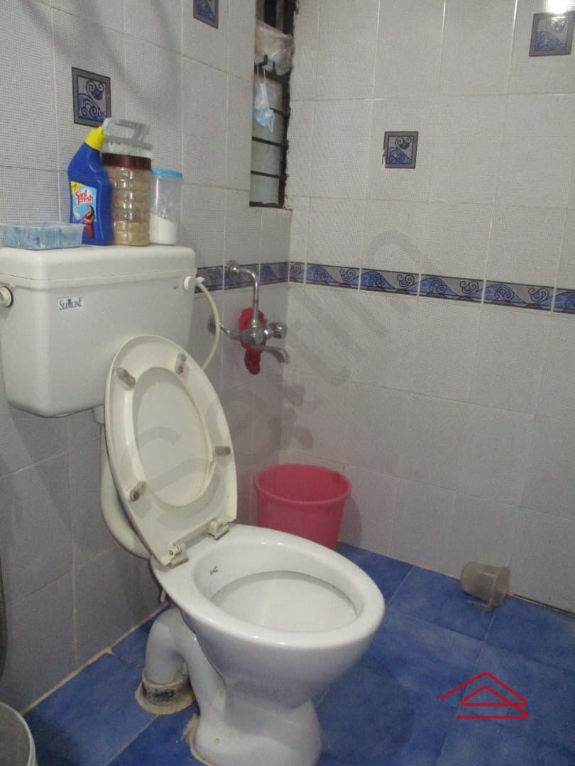 bathrooms-bnPN.jpg