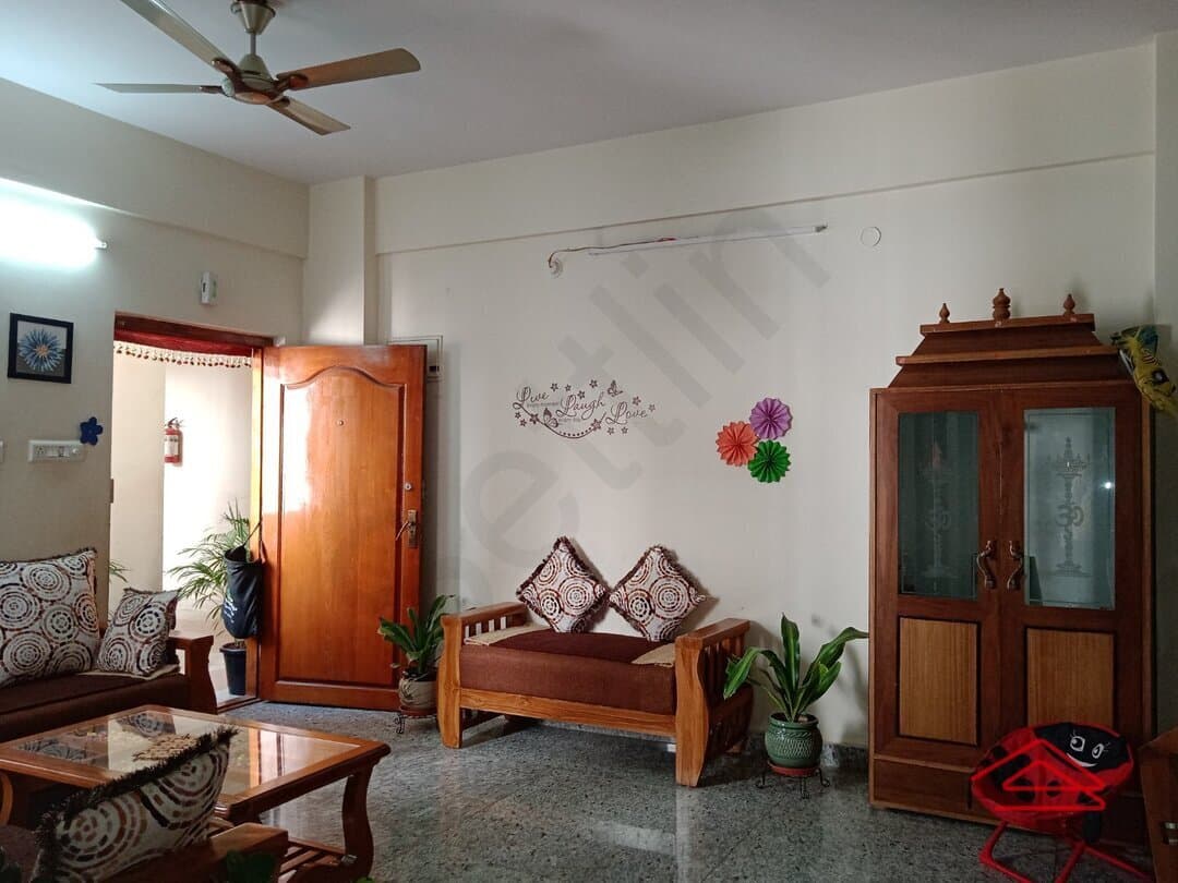 Hall 1