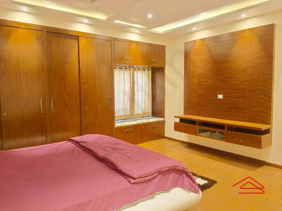 bedrooms-TyXg.jpg