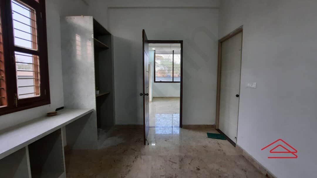 bedrooms-XzBy.jpg