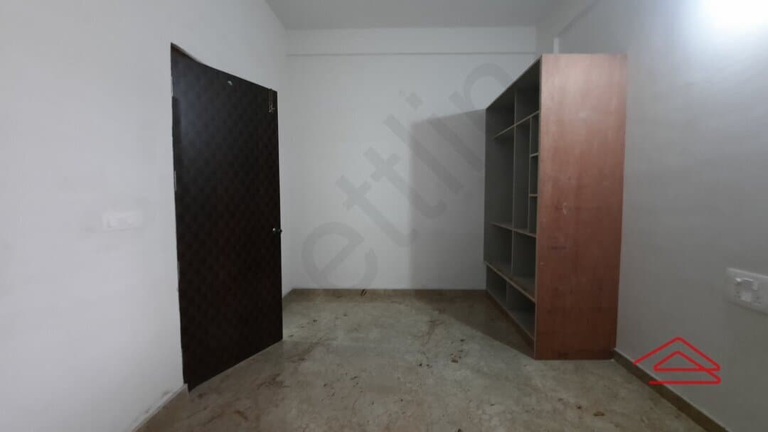 bedrooms-QYH4.jpg
