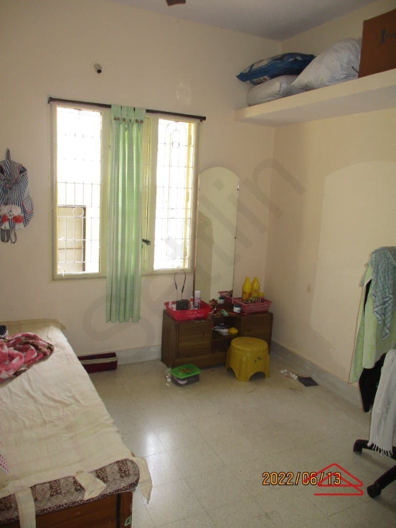 bedrooms-DxbF.jpg