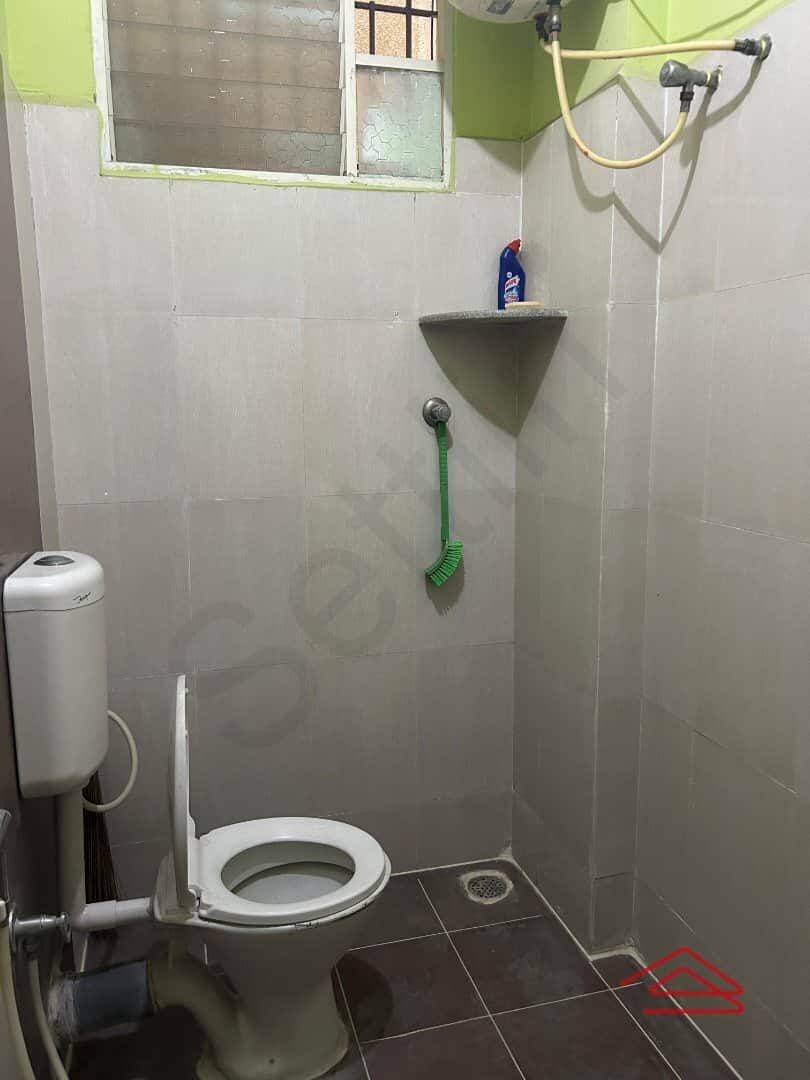 Bathroom 2