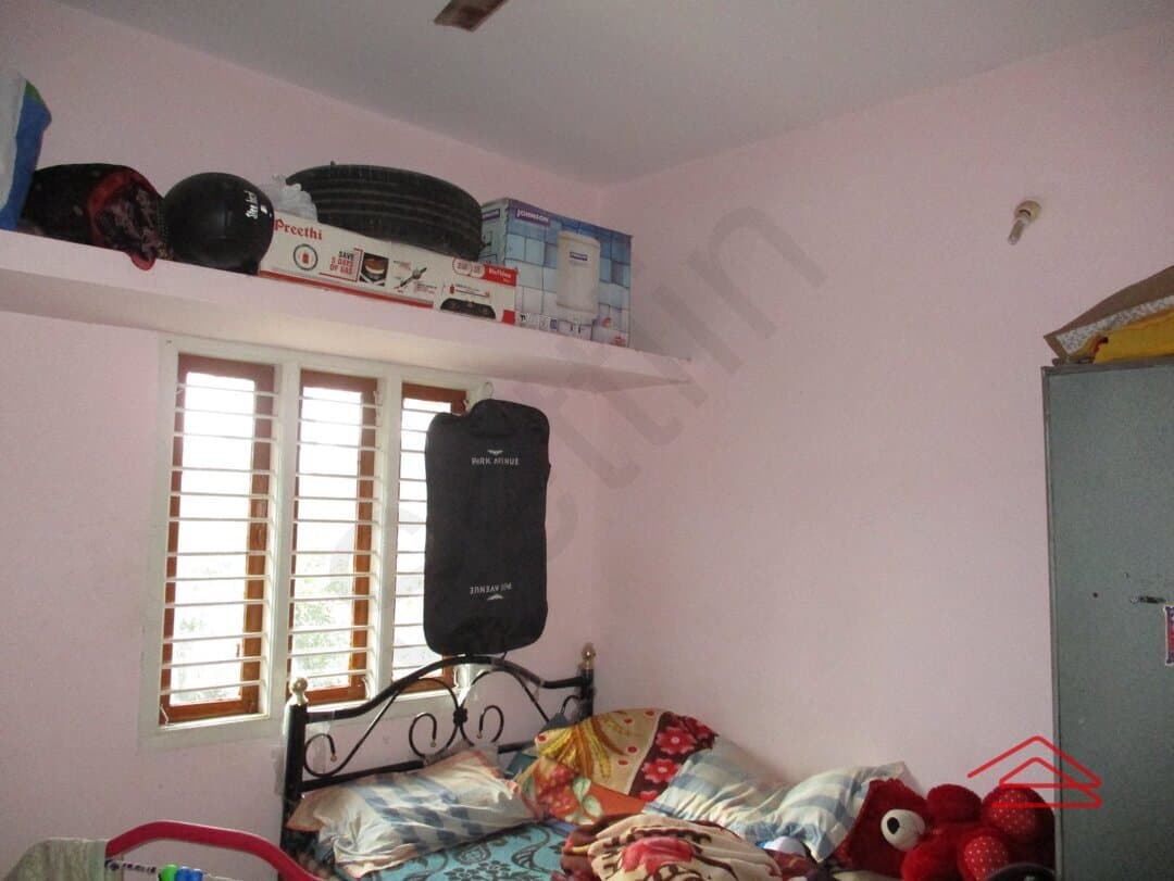 bedrooms-YQ9R.jpg