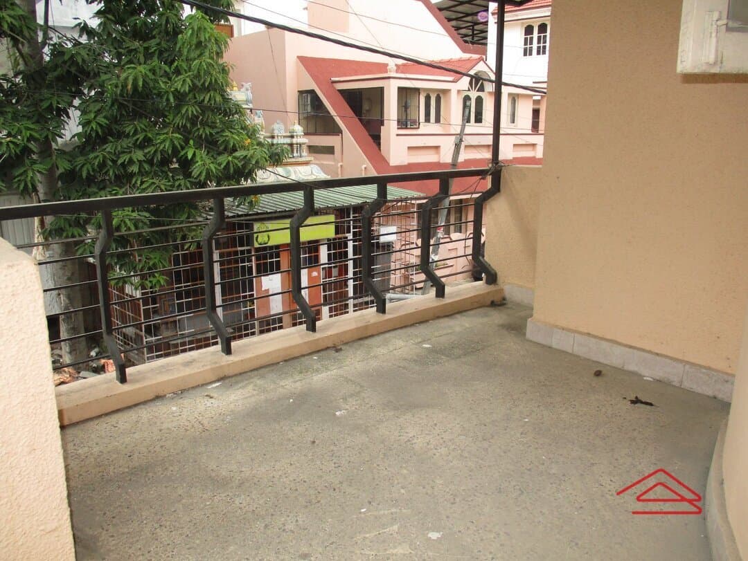 balconies-N7fk.jpg