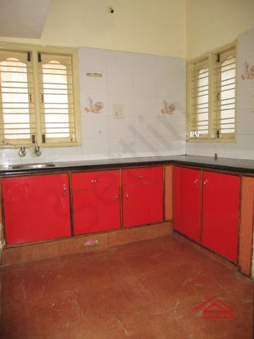 kitchens-1583921686967.jpg