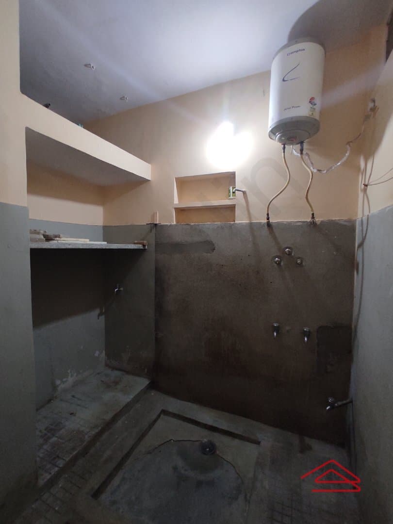 bathrooms-Q6g4.jpg