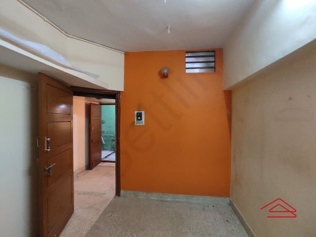 bedrooms-MfR3.jpg