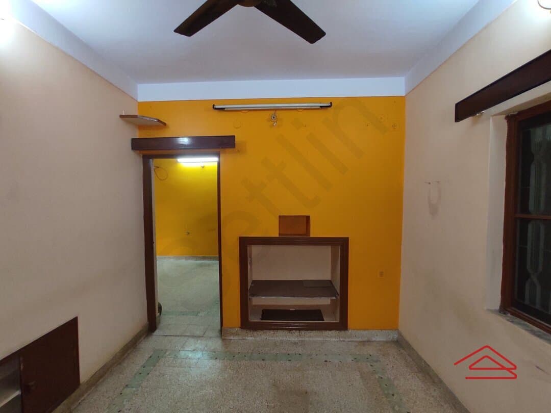 bedrooms-tKSi.jpg