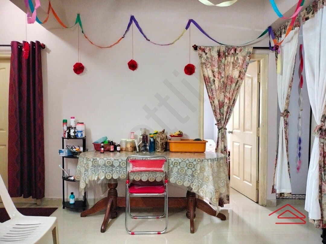 Hall 1
