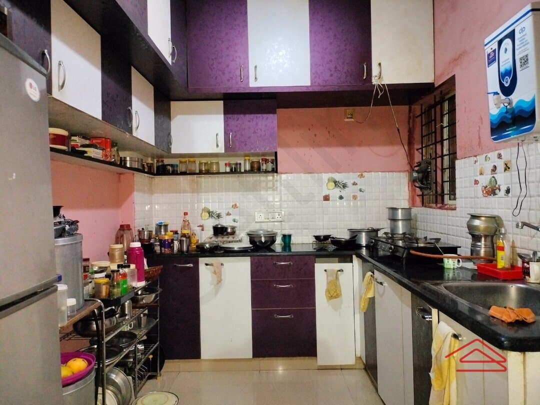 Kitchen 1