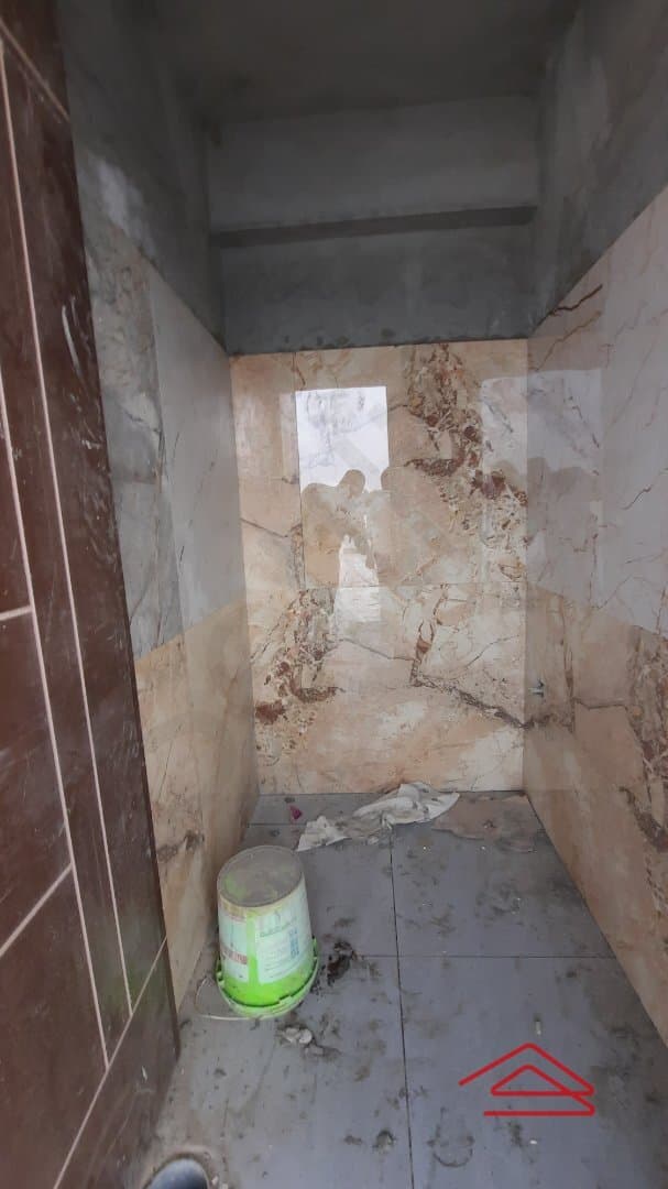 servantBathrooms-SPvF.jpg