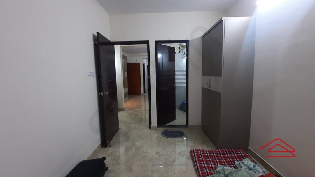 bedrooms-6xFG.jpg