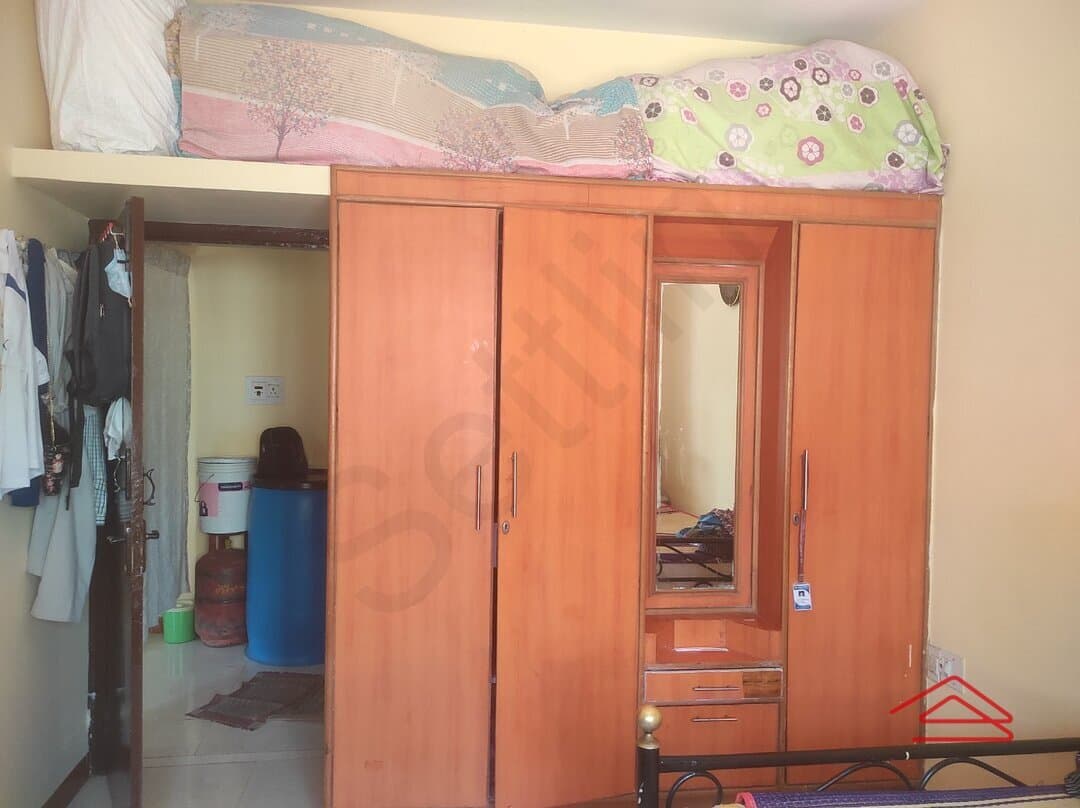 bedrooms-9h3H.jpg