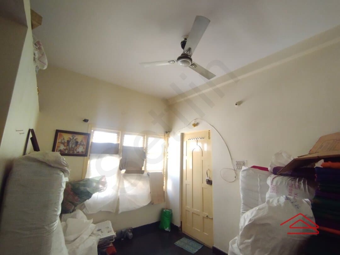bedrooms-WArs.jpg